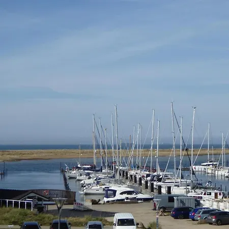 Leuchtturmblick * Wendtorf